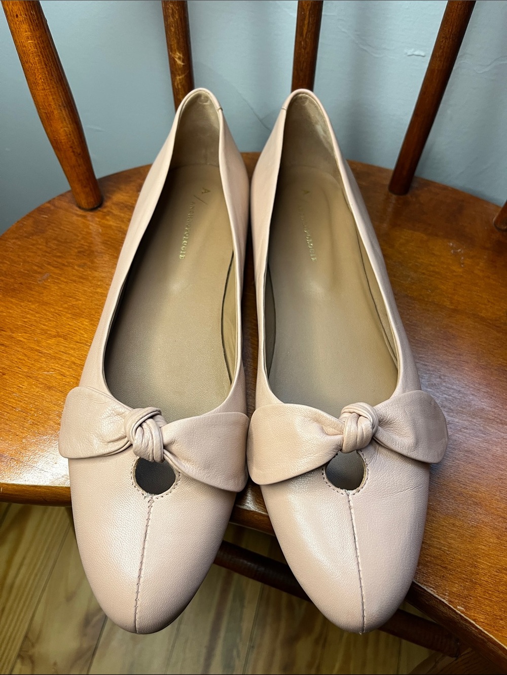 Anthropologie Pink Leather Ballet Flats Bow Detail Size 41 - Picture 2 of 11